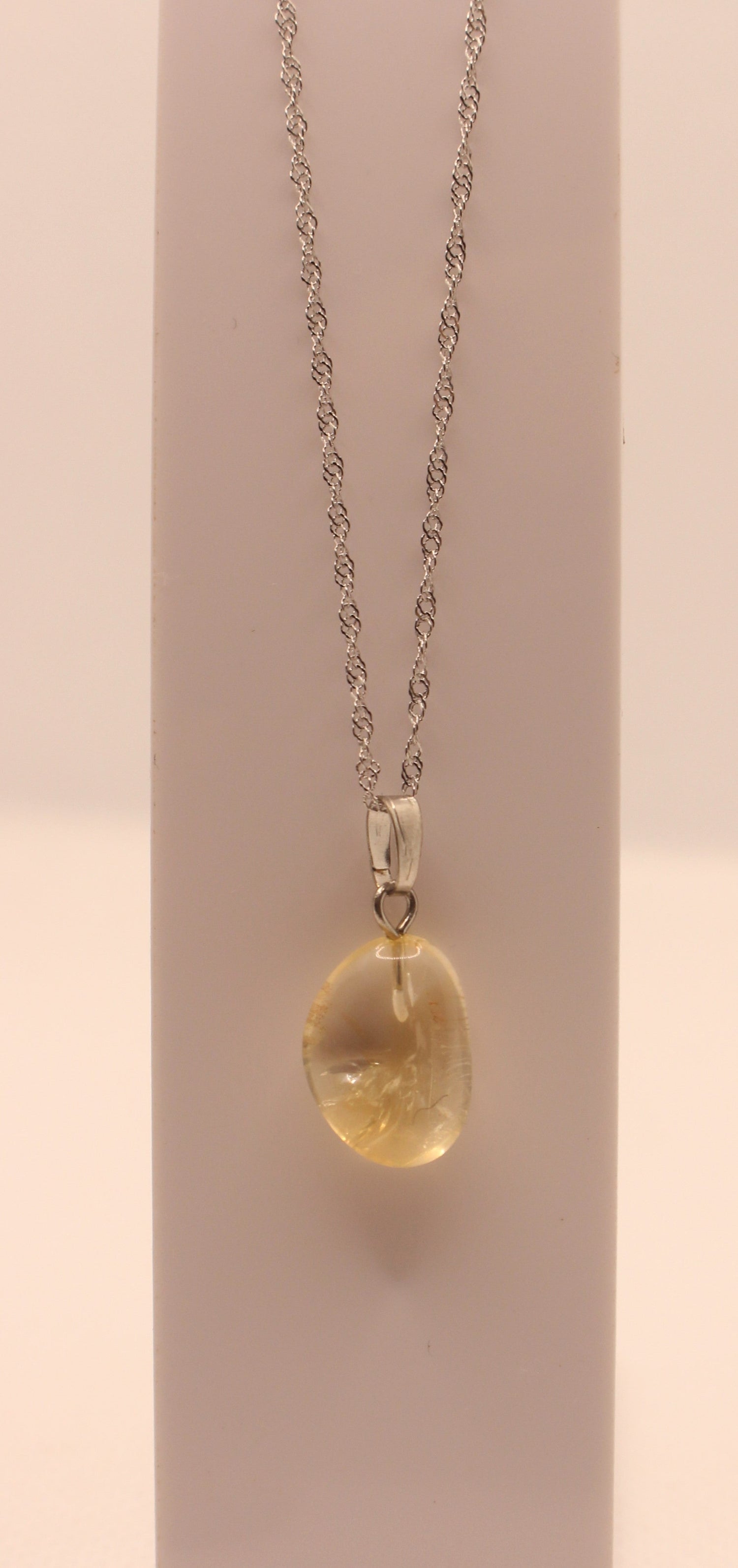 Collares