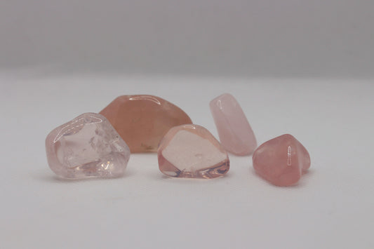 Cuarzo rosa rodado